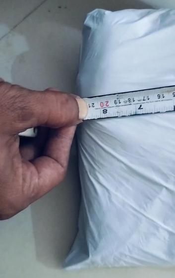 Non-Woven Saree Cover for Wardrobe Storage – Durable Zip Bags with Window (Pack of 6)